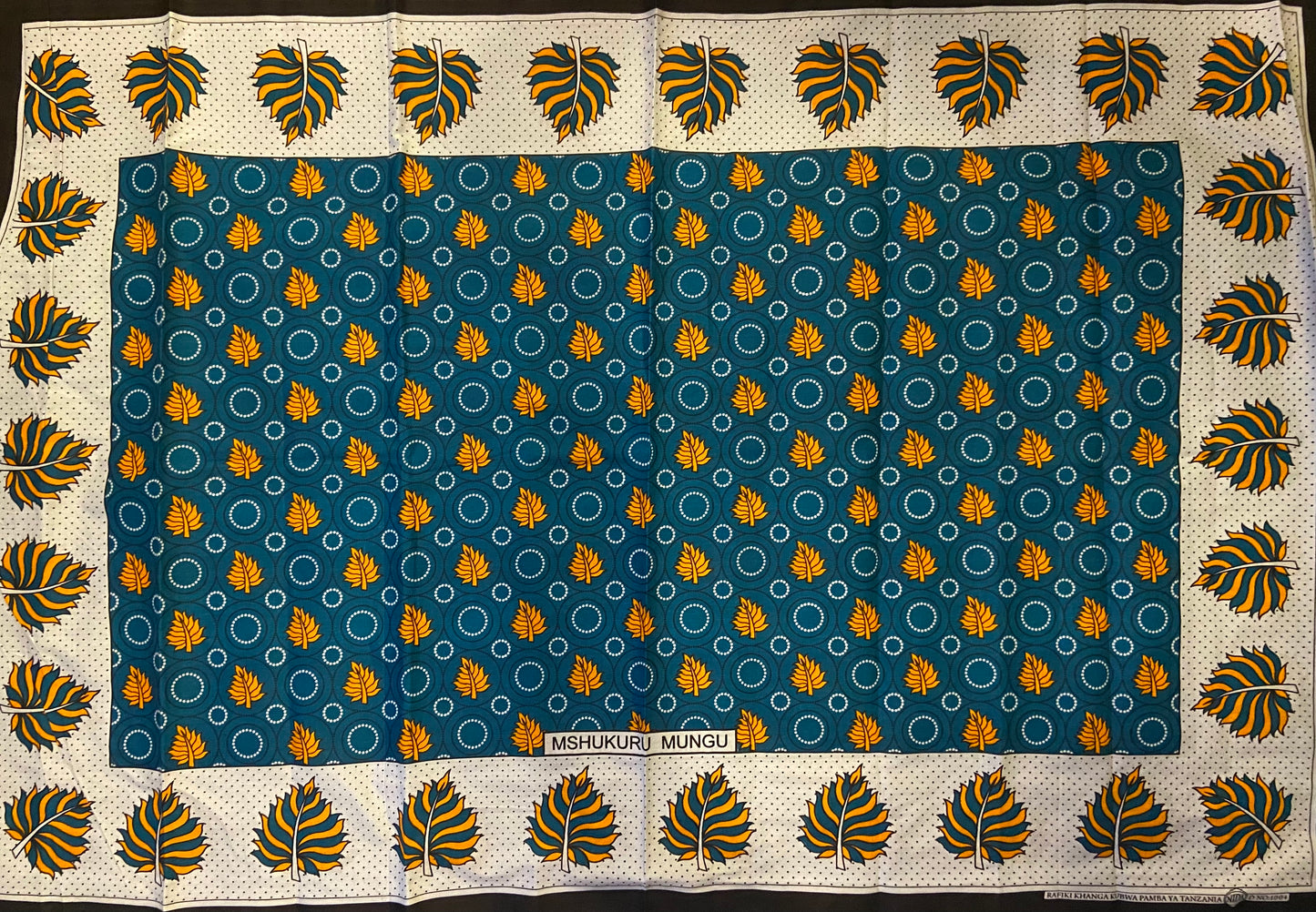 034- Kicheko cha mtoto ni Furaha kwa wazazi (Kanga)