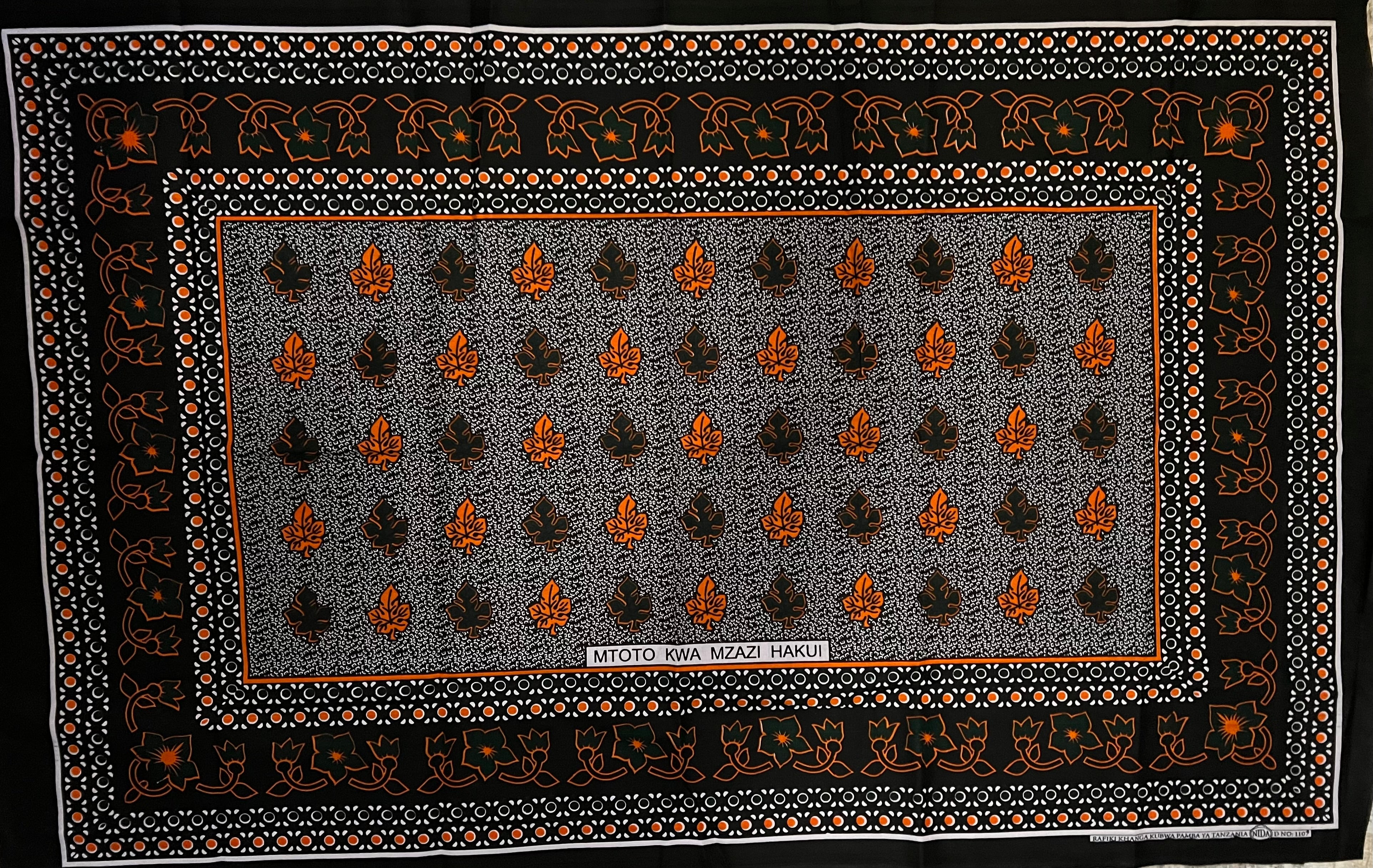 Hakui Robe 069-Mtoto kwa mzazi hakui (kanga) – IMA.Duka